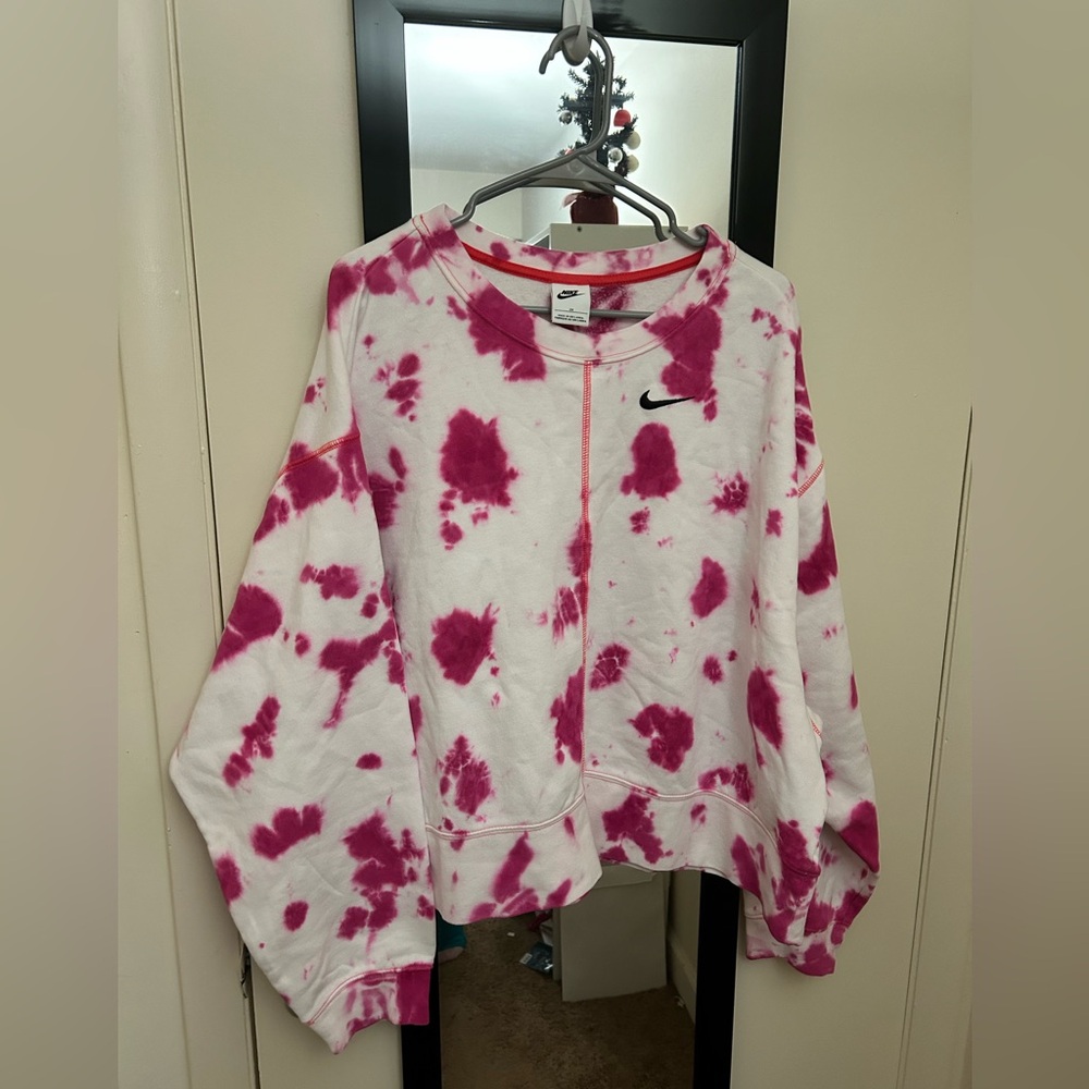 Nike Crop TieDye Sweatshirt